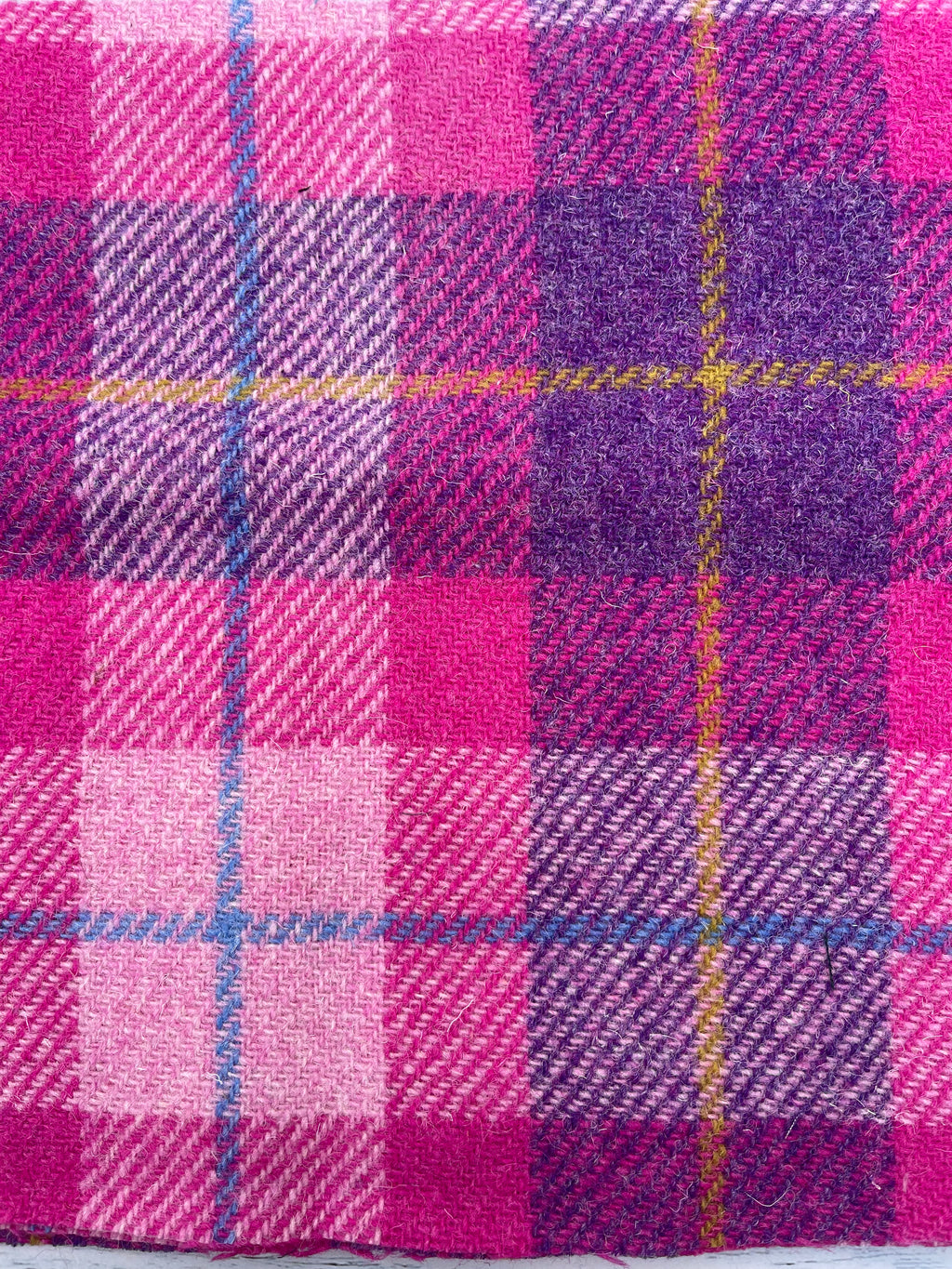 Harris Tweed Collar - Pinks / Purple Designs