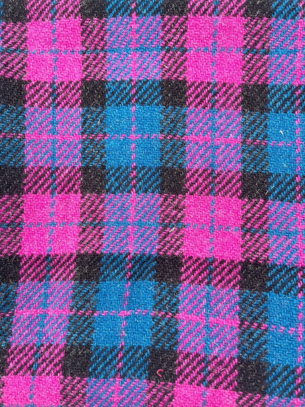 Harris Tweed Collar - Pinks / Purple Designs