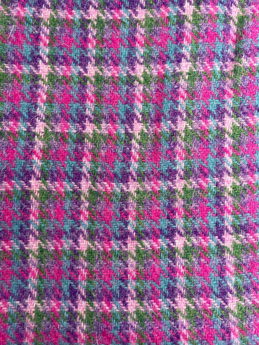 Harris Tweed Collar - Pinks / Purple Designs